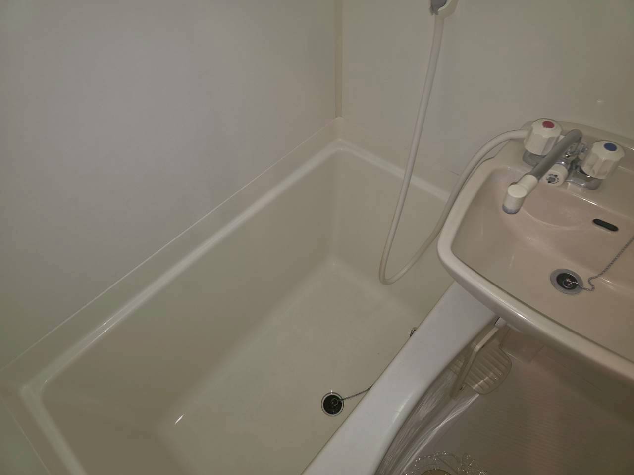 フュエルラーデン笹塚2階 お風呂