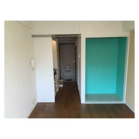 エスケイケイビル1階 収納