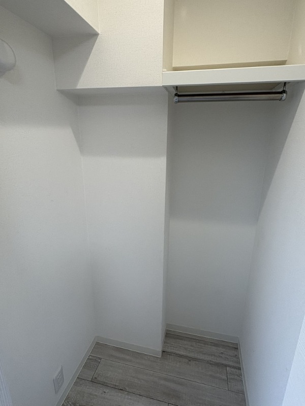 中台ビル ※他区画の写真です　ウォークインクローゼット