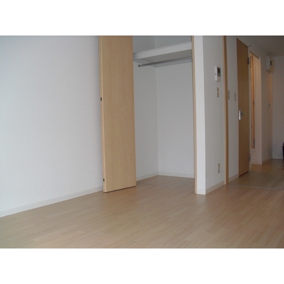 シュリオ2階 内観