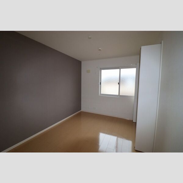 オベルジーヌ　B202号室 洋室