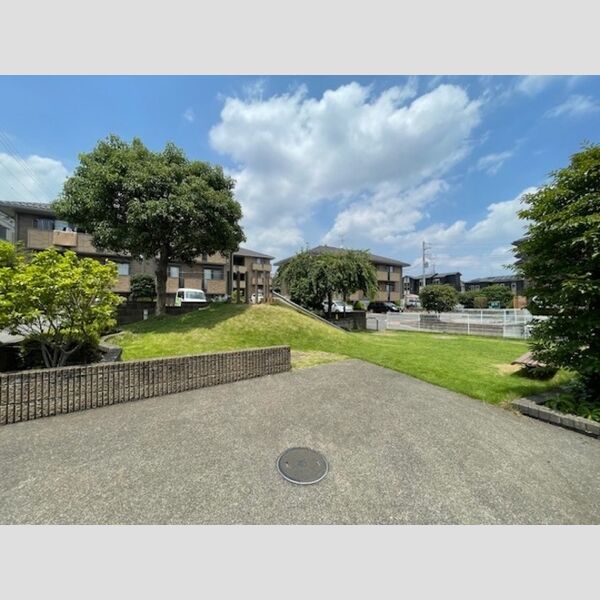 モンソレーユ　A202号室 敷地内公園