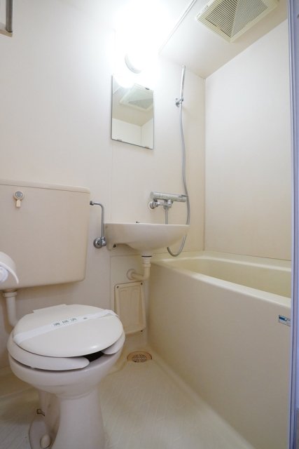 コンドミニアムメイ大倉山 お風呂