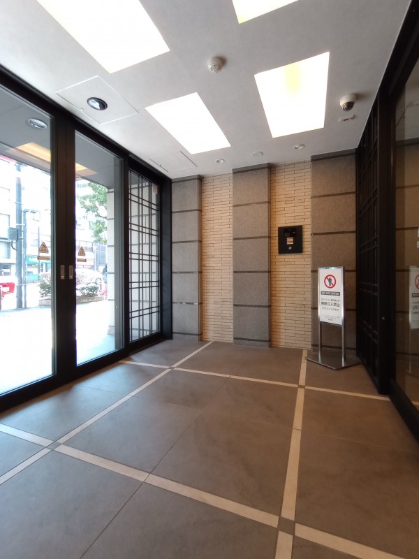 クレイシアIDZ王子マークプレイス2階 エントランス