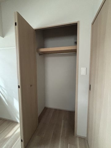 グランディアラフィーネ301号室 収納