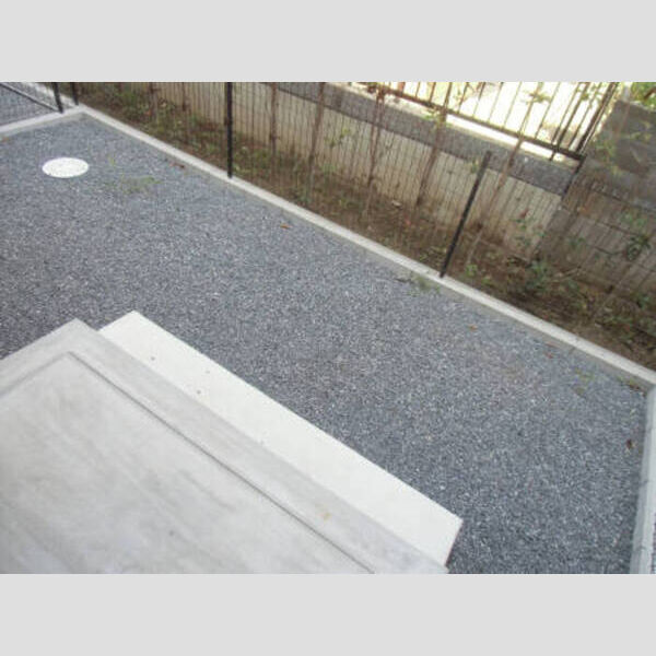 カサヴェール　Ⅰ102号室 103(専用庭)