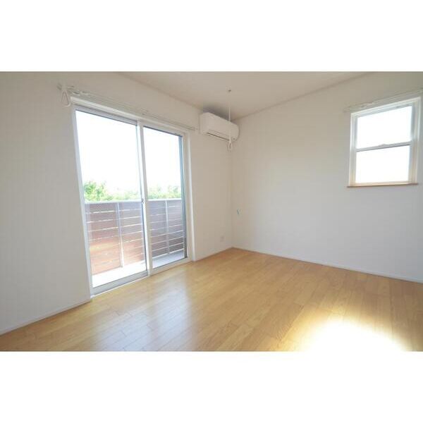 Grace　Court　II108号室 リビング