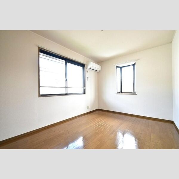 ラ・ベルメゾン　Ⅱ202号室 6.5帖洋室