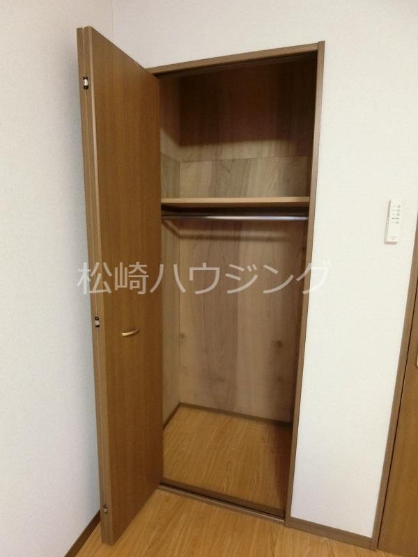 サンプレイスヤマダ1階 収納