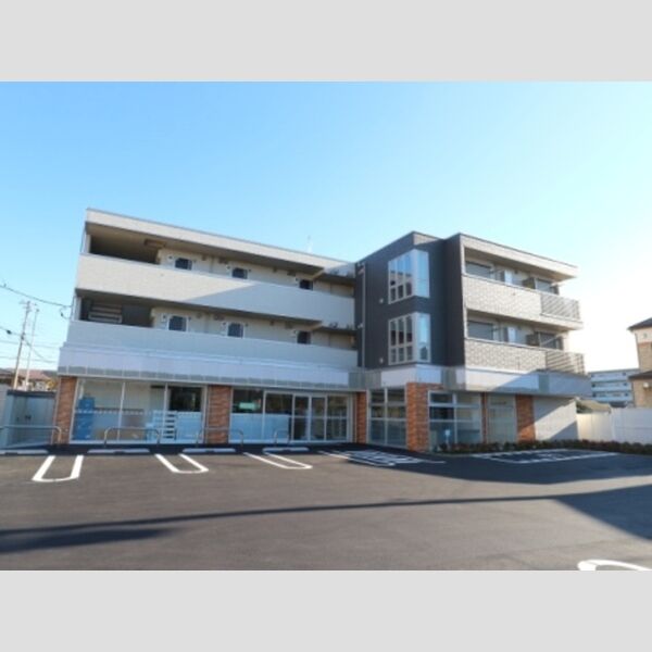 レーヴマニフィック南柏201号室 建物外観