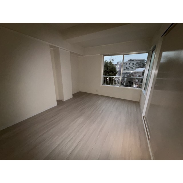 グランドコーポ301号室 内観