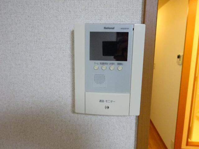 ロイヤルヒルズ宮崎台 カメラ付インターホン