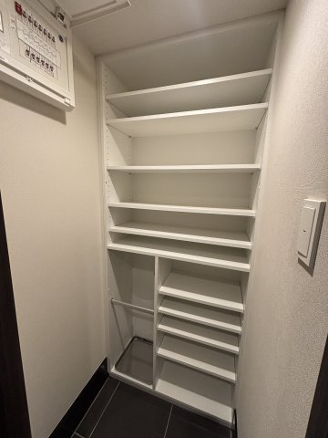 びゅうリエットグラン新宿戸山621号室 玄関