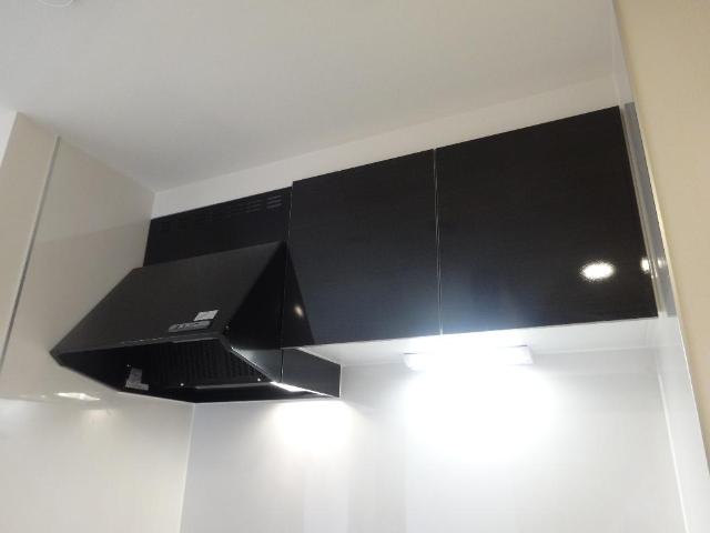 ＪｕｈａｍｏａⅡ　-ジュハモア- キッチン換気扇・吊戸棚