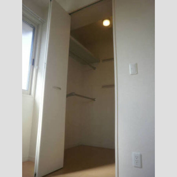 プリマヴェーラ ウォークインクローゼット