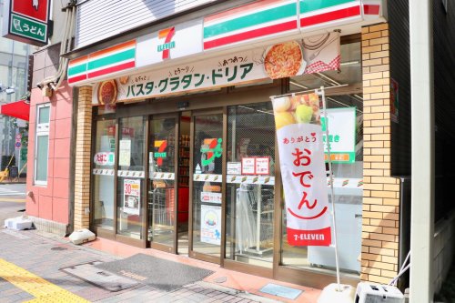 ライオンズマンション亀戸 【コンビニエンスストア】セブンイレブン 亀戸十三間通り店まで90ｍ