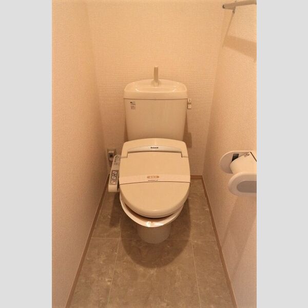 コンフォール.K305号室 温水洗浄暖房便座