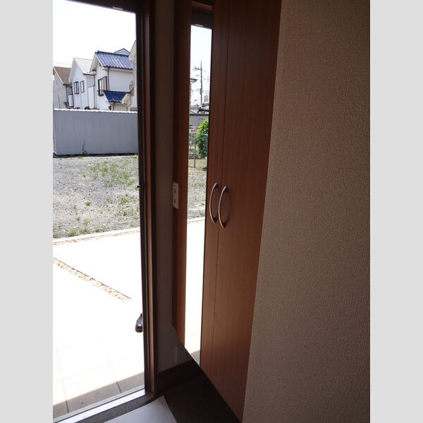 ハイツブエイ201号室 トールタイプなので収納力抜群です!