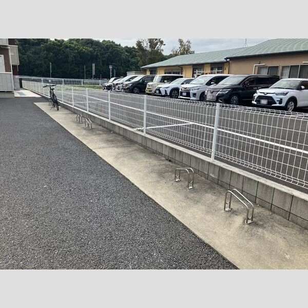 アリエッタ102号室 サイクルラック