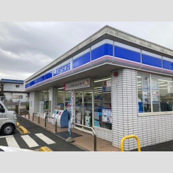 ピュアコート101号室 ローソンさいたま深作店(586m)