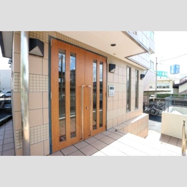 プレシア エントランス