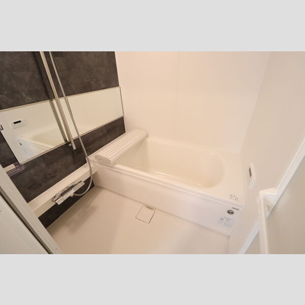 エスカレーズ バス