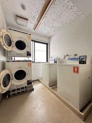 BXL川崎弐番館4階 コインランドリー