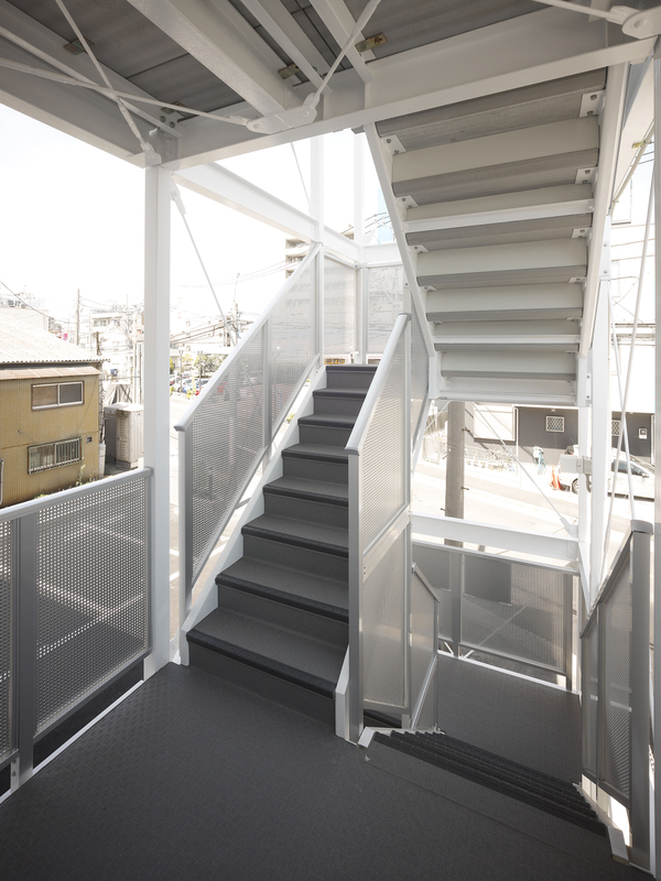 リブリ・グリーンヴィレッジ2階 エントランス