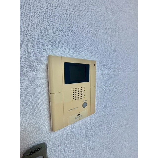 エアル湘南102号室 モニターホン（オートロック）