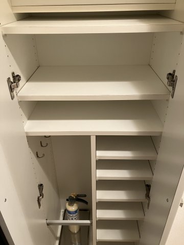 プラウドフラット神楽坂102号室 収納