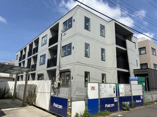 グリシーヌメゾン301号室 外観