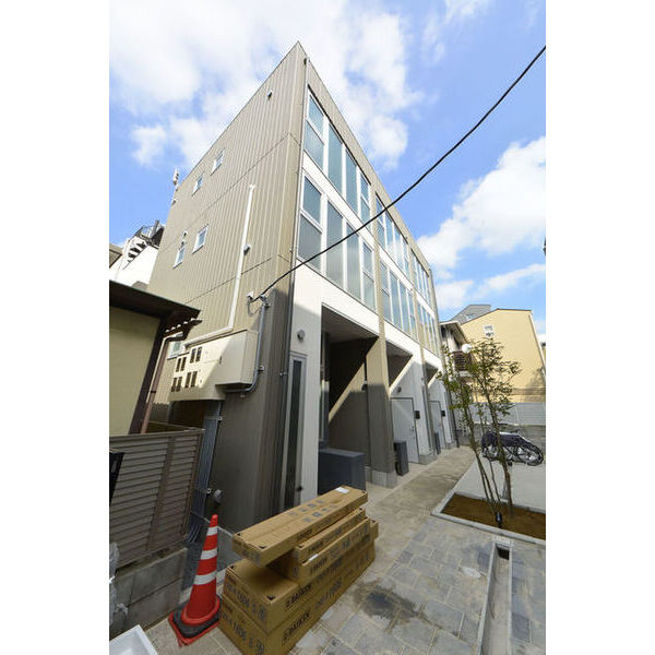 サリースマイル参番館 外観