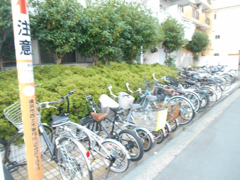 トップルーム横浜5階 駐輪スペース　　　　　　