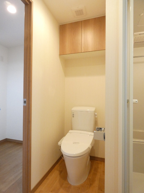 IL MEZZO DI TOKYO，UNO トイレ