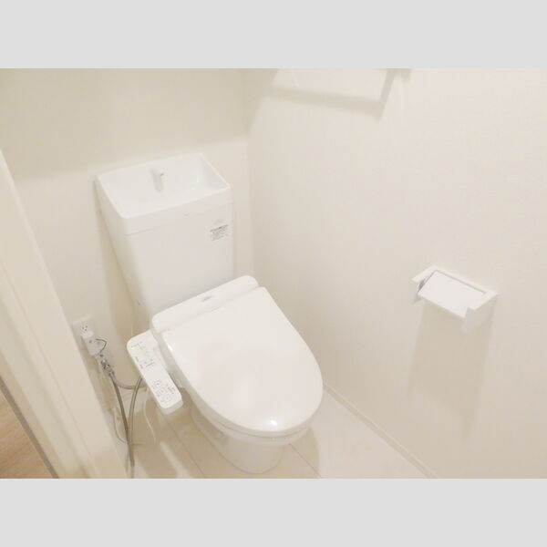 グランエスポワール203号室 温水洗浄暖房便座