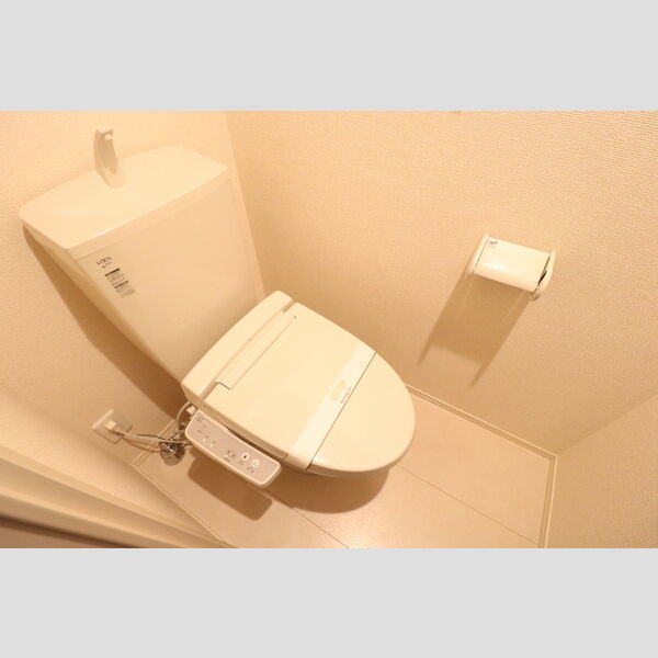 アグスター310号室 温水洗浄暖房便座