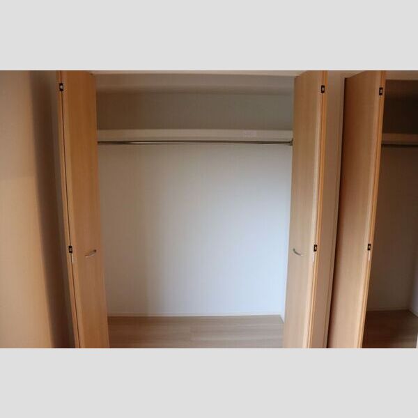 Castle上野 クローゼット