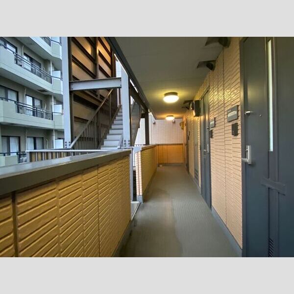 クレール西日暮里 共用廊下