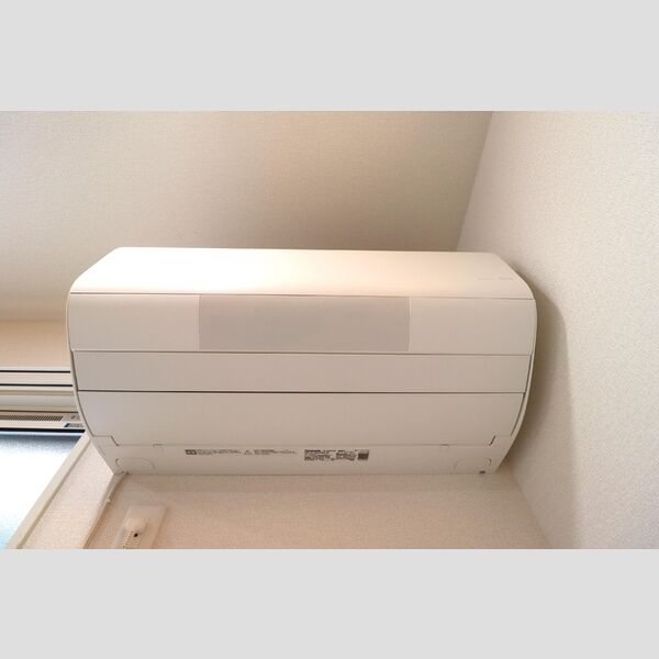 セレスティア小豆沢103号室 エアコン