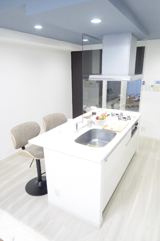 白金高輪レジデンス1階 ※現在モデル家具の設置は御座いません。