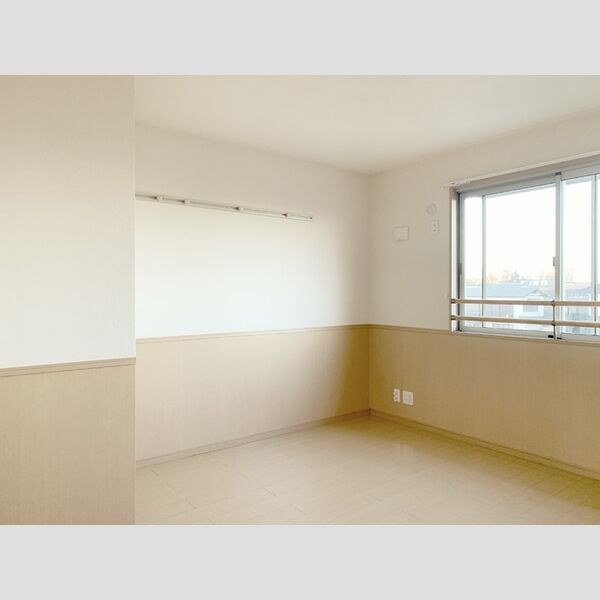 アヴェニール志津　B201号室 居室