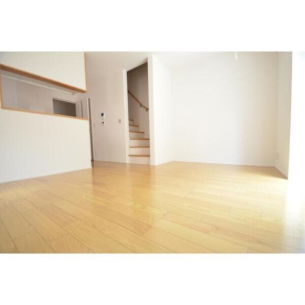 コンフォート松原 リビング