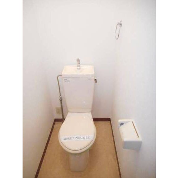 オメガスクエア トイレ