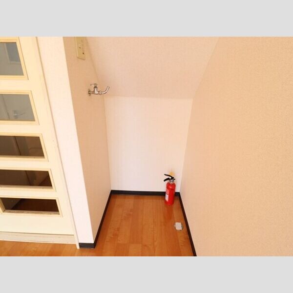 アーバンクレストⅢ　B102号室 室内洗濯機置き場