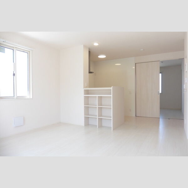 エターナル　ジョイ カウンター収納が便利です