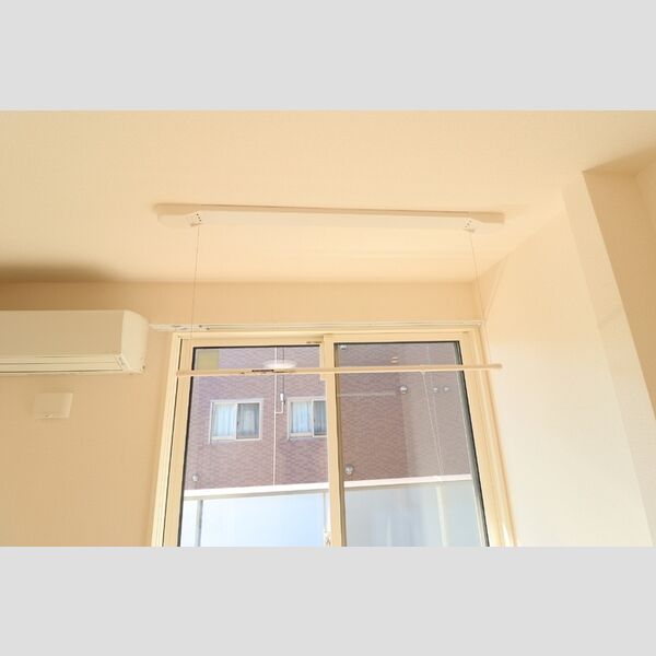 D-ROOM蘇我203号室 室内物干し