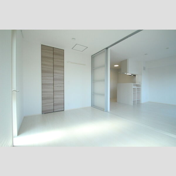 ・　コンティニュエ101号室 洋室