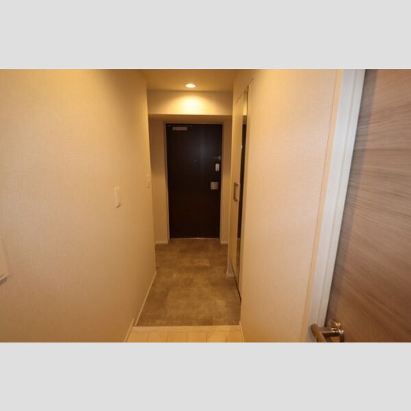 サンジョイアゼロ508号室 玄関