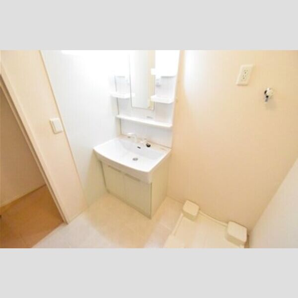 カンブリア　ガーデン 洗面室