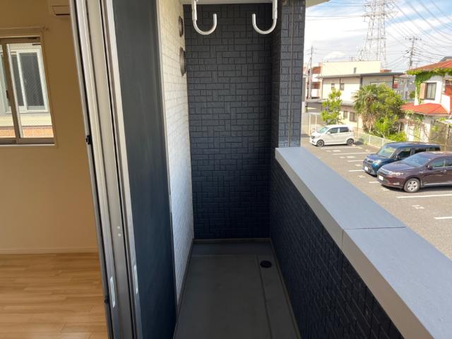 JIRO PERSIMMON（ジロー・パーシモン）201号室 ベランダ